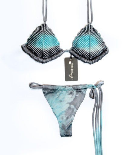 Shells blue